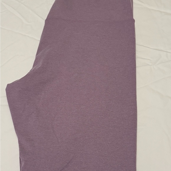 GapFit Sky High Studio Leggings - Picture 4 of 4